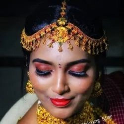 Image of: Guru Salon Beauty Parlour in Koodal Nagar