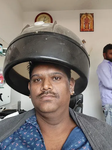 Image of: Hair Waves Men Salon And Spa in Madurai 4