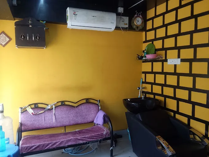 Image of: Hi Art Salon Grooming And Bridal in S S Colony