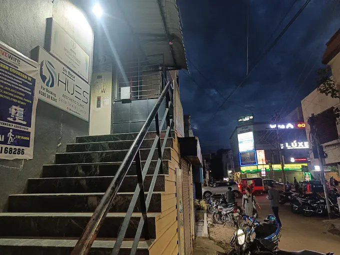 Image of: Hues Hair And Skin Aesthetic Clinic in Anna Nagar 4