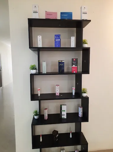 Image of: Hues Hair And Skin Aesthetic Clinic in Anna Nagar 5