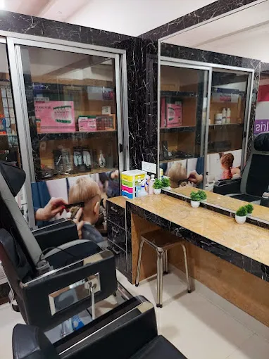 Image of: Iris Azhagi Beauty Care in Madurai