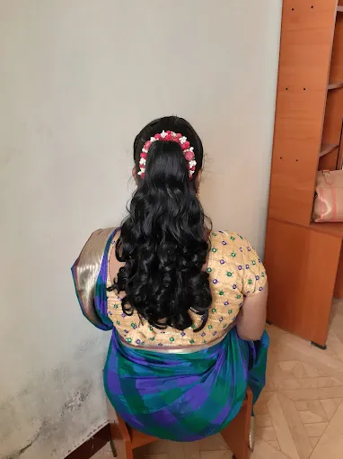 Image of: Kanyas Bridal Care in Koodal Nagar 2