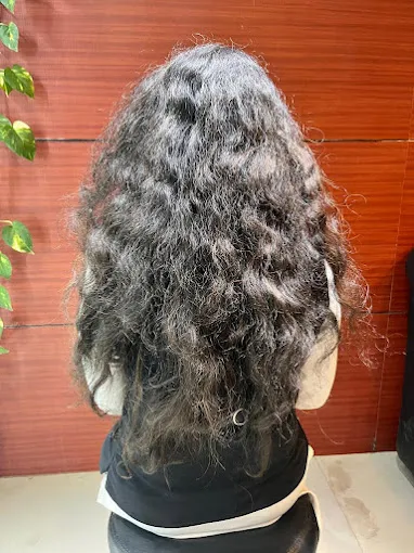 Image of: Luxe Signature Salon in Anna Nagar