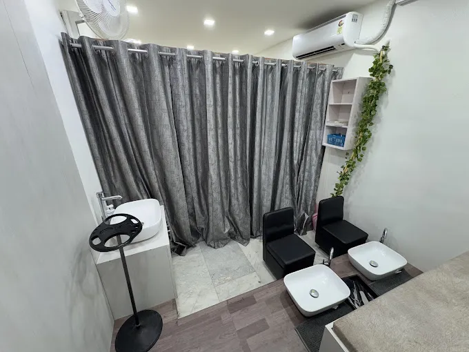 Image of: Maanasa Hair And Skin Care in South Gate 5