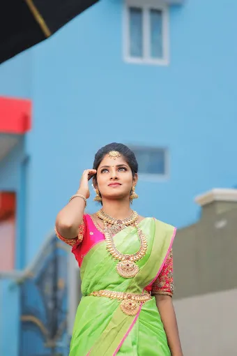 Image of: Maha Bridal Studio And Academy in Madurai