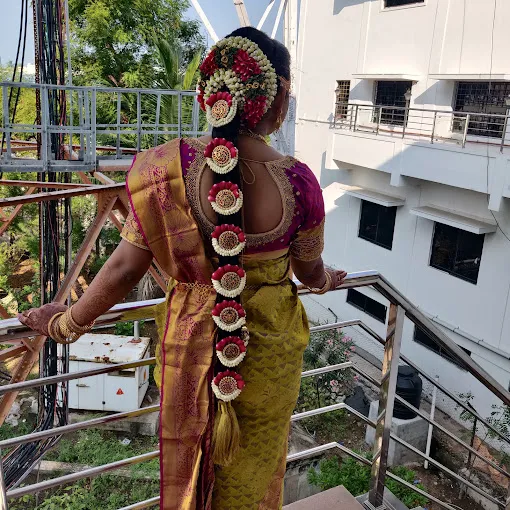 Image of: Malathy Beauty Parlour Bridal Studio in Kamarajar Salai 3