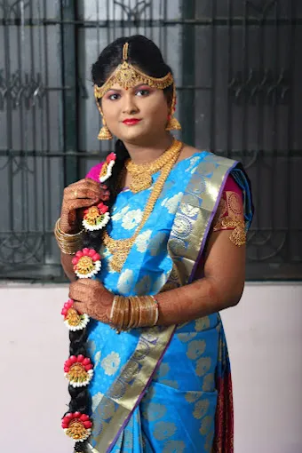 Image of: Manusri Womens Beauty Parlour in Madurai