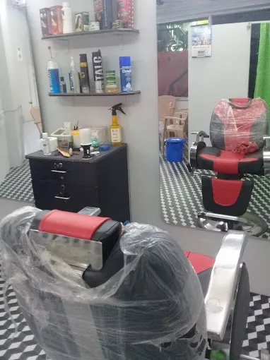 Image of: Mirror Magig Saloon And Spa in Madurai