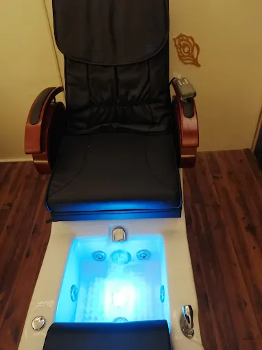 Image of: Plush Boutique And Beauty Lounges in Kk Nagar 2