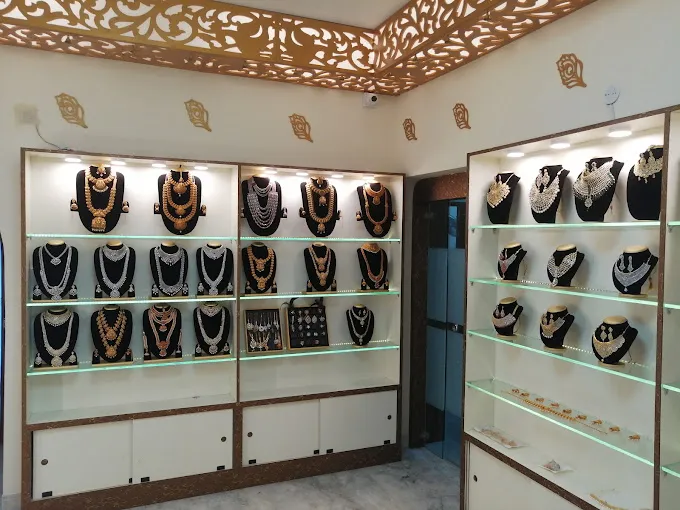 Image of: Plush Boutique And Beauty Lounges in Kk Nagar 3