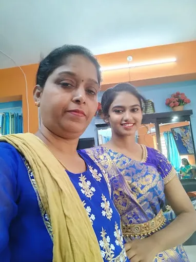 Image of: Radha Beauty Centre in Madurai