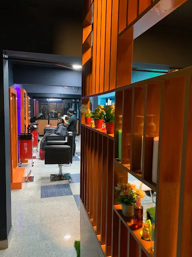 Image of: Ravan Hairdressing Mens Salon in Madurai 2