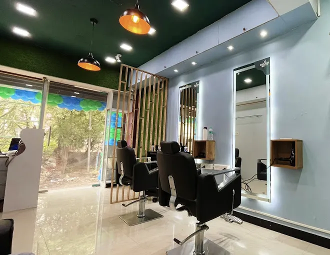 Image of: Reflect Hair And Beauty Unisex Salon in S S Colony 6