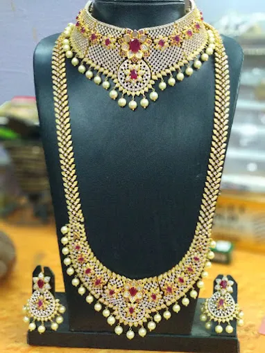 Image of: Rojaas Beauty Parlour Bridal Makeup in Periyar 3