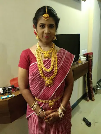 Image of: Rojaas Beauty Parlour Bridal Makeup in Periyar 7