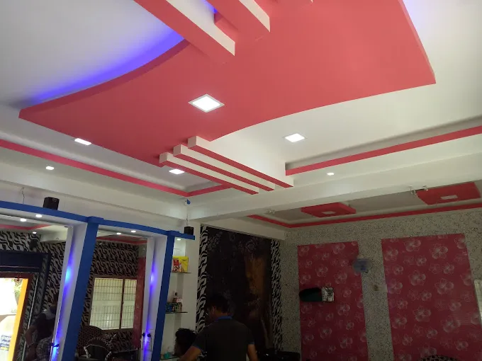 Image of: Santhiyas Mens World Of Hair Style in Mahal 5