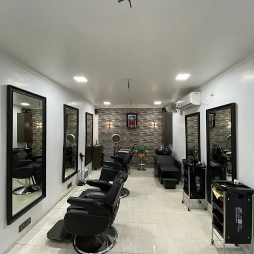 Image of: Scissors Salon And Spa in Madurai