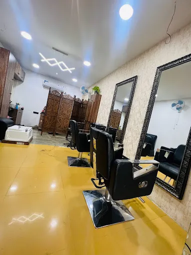 Image of: Scissors Salon And Spa in Madurai 3