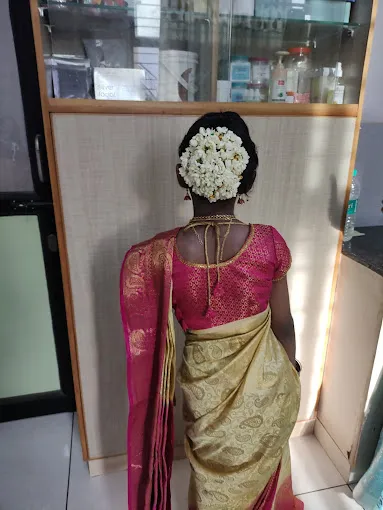 Image of: Shalom Beauty Parlour in Madurai