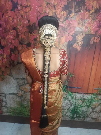 Image of: Shree Lakshana Beauty Parlour in Kamarajar Salai