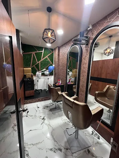 Image of: Signature Unisex Bridal Salon in Madurai 2