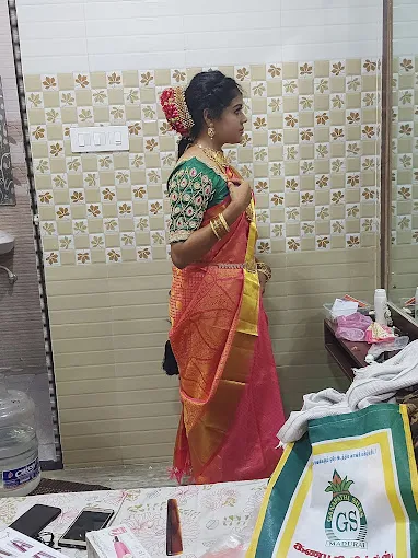 Image of: Sri Hitech Aroma Beauty Spa in Thiru Nagar 2