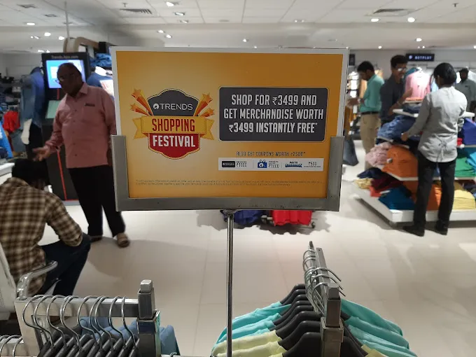 Image of: Toni and guy in Madurai 3