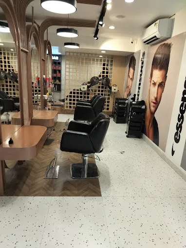 Image of: Toniandguy Essensuals in Kochadai