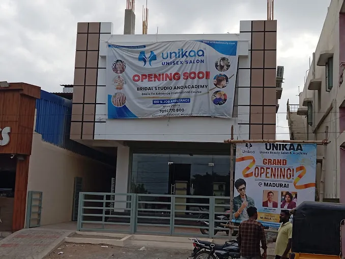 Image of: Unikaa Beauty Salon in Koodal Nagar