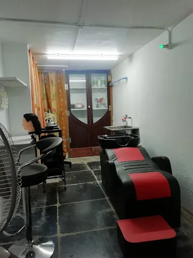 Image of: Winsai Aroma Beauty Parlour in Anna Nagar 3