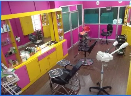 Image of: Yugas Beauty Parlour in Anna Nagar 2