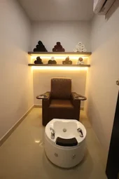 Image of: Cuts And Comb in Villapuram