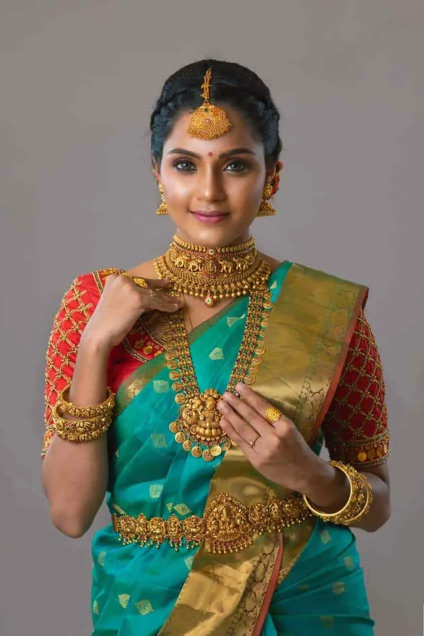 Image of: Golden Salon in Arappalayam