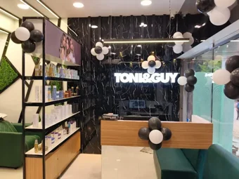 Image of: Toniandguy in Shenoy Nagar