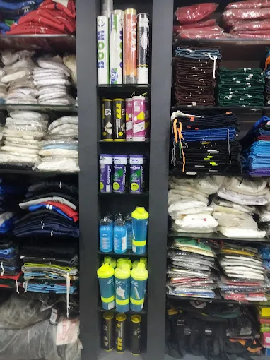 Image of: Ams Sports And Casual Wears In Simmakkal