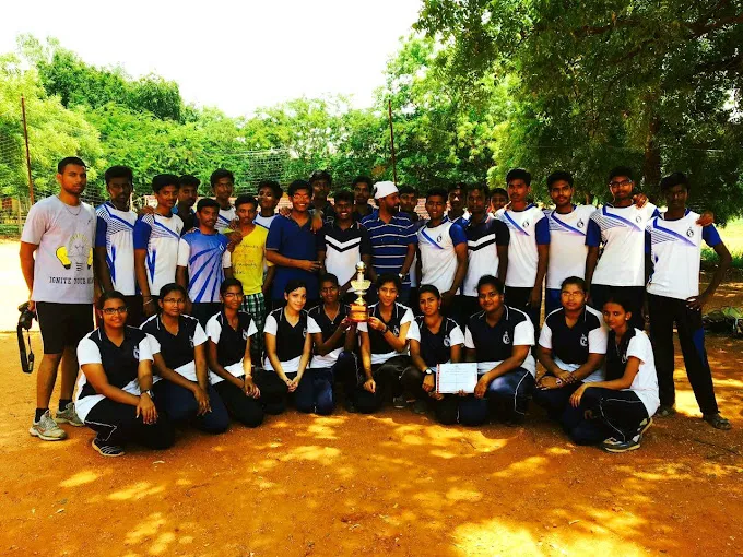 Image of: Ball Badminton Court In Thiruparankundram