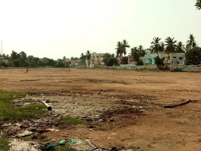 Image of: Iyer Bungalow Ground In Iyer Bungalow 2