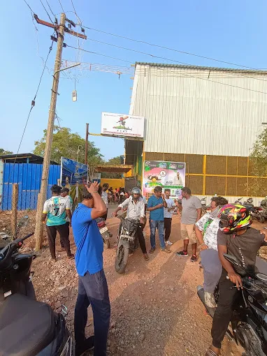 Image of: Katta Erumbu Turf In Madurai 3