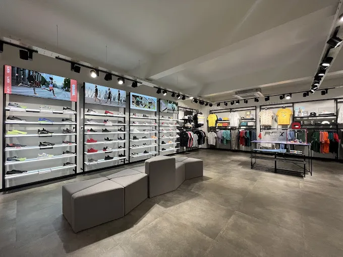 Image of: Puma Store In Ponmeni 3