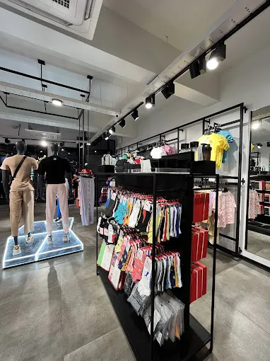 Image of: Puma Store In Ponmeni 5