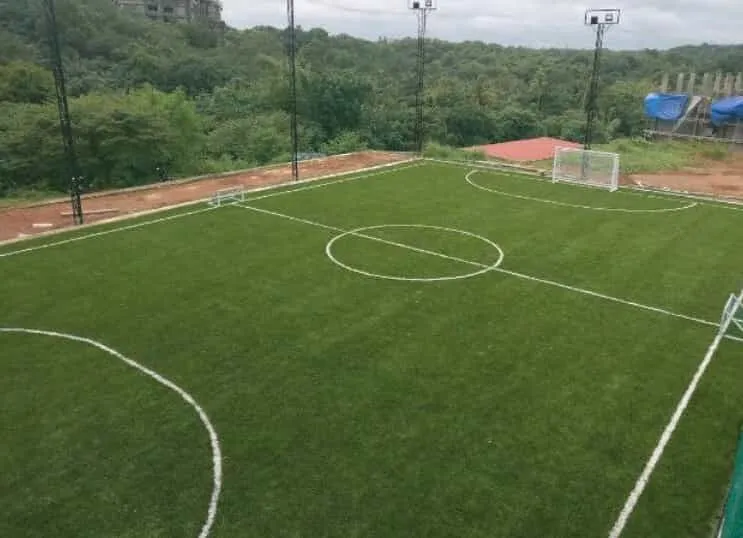 Image of: Trotters Football Court In Thiruparankundram