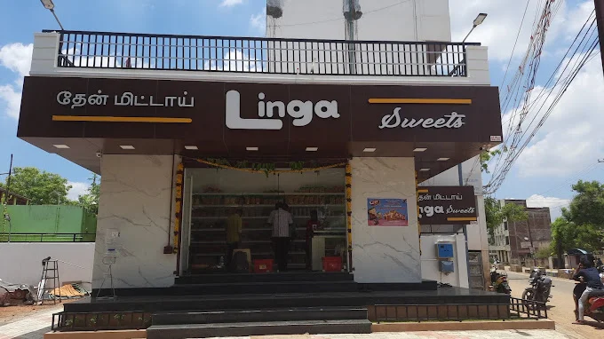 Image of: Linga Sweets in Iyer Bungalow