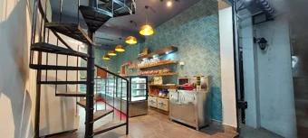 Image of: British Bakery Cafe And Restaurant in Madurai