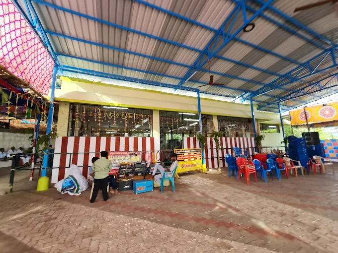 Image of: Arulmigu Somappa Swamigal Jeeva Samadhi In Thiruparankundram 5