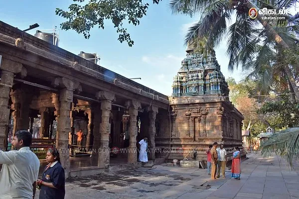 Image of: Arulmigu Sri Muktheeswarar Temple In Teppakulam 3
