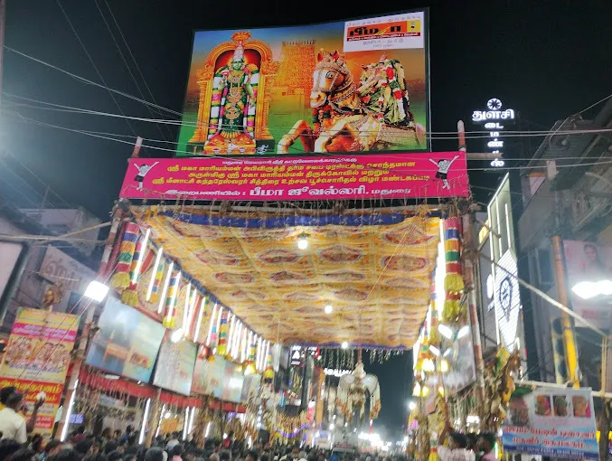 Image of: Arulmigu Sri Murugan Temple In South Gate 2