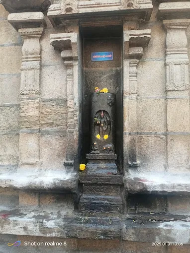 Image of: Arulmigu Sri Thenthiruvalavai Swamy Koil In Mahal 3
