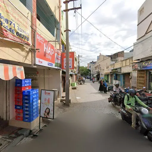 Image of: Oorkavalan Periya Iyyan Temple In Goripalayam