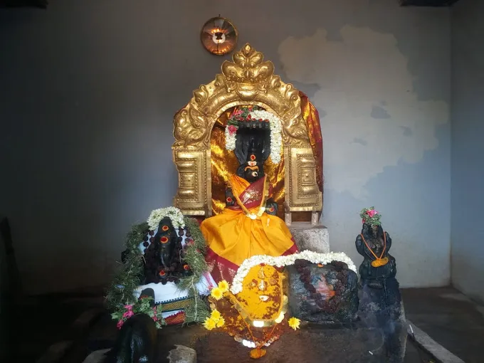 Image of: Shri Naga Ganapathi Suyambunagammal Thiru Kovil In Thiru Nagar